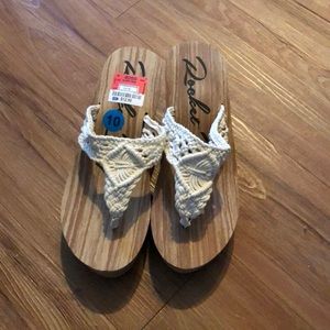 Crochet sandal wedges